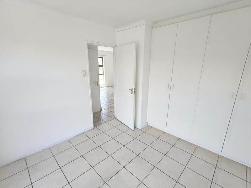 2 Bedroom Property for Sale in Ferndale Western Cape